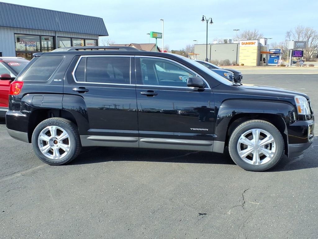 Used 2017 GMC Terrain SLE w/ Driver Alert Package I image 2