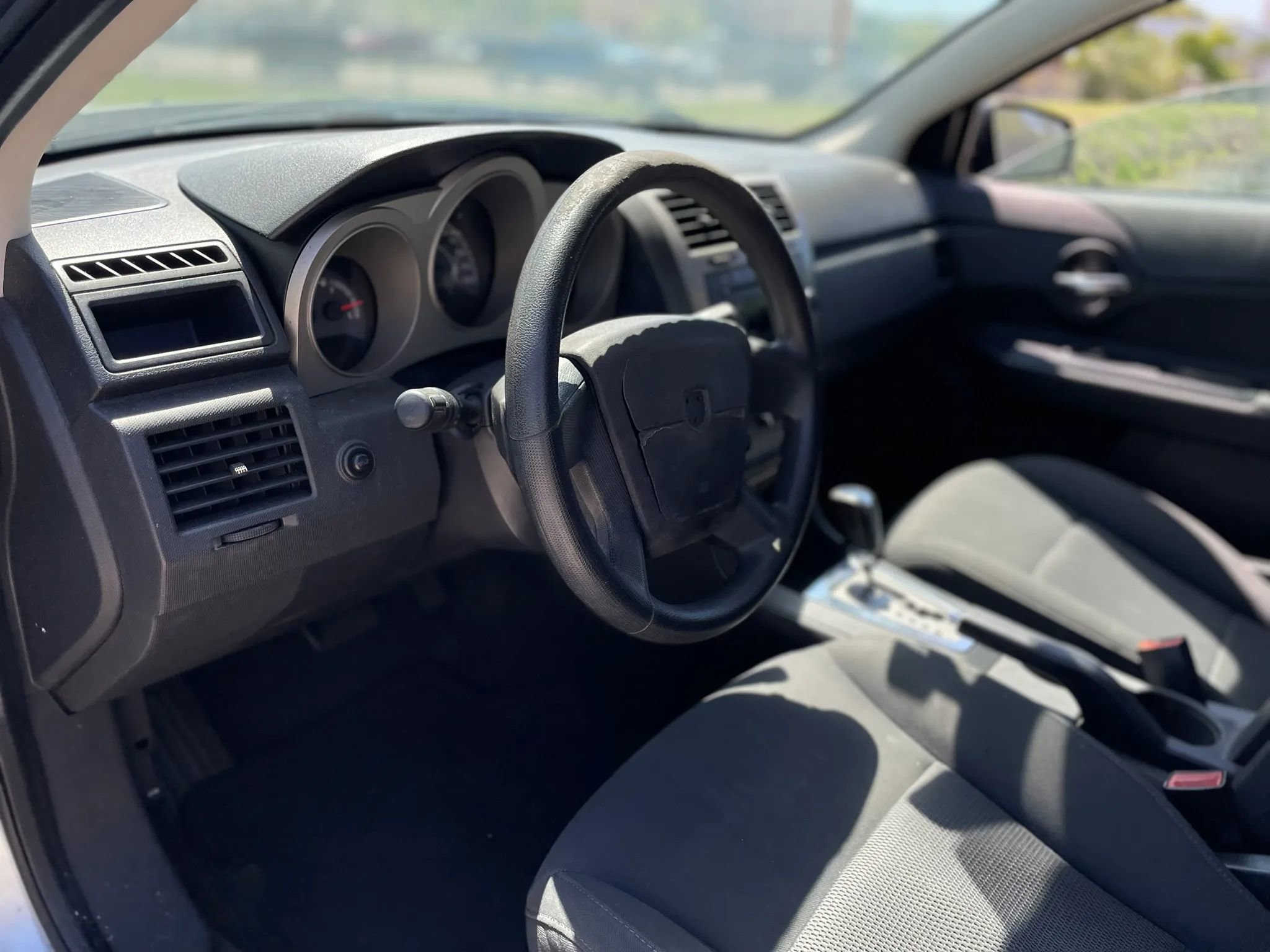 Used 2010 Dodge Avenger SXT FWD image 16