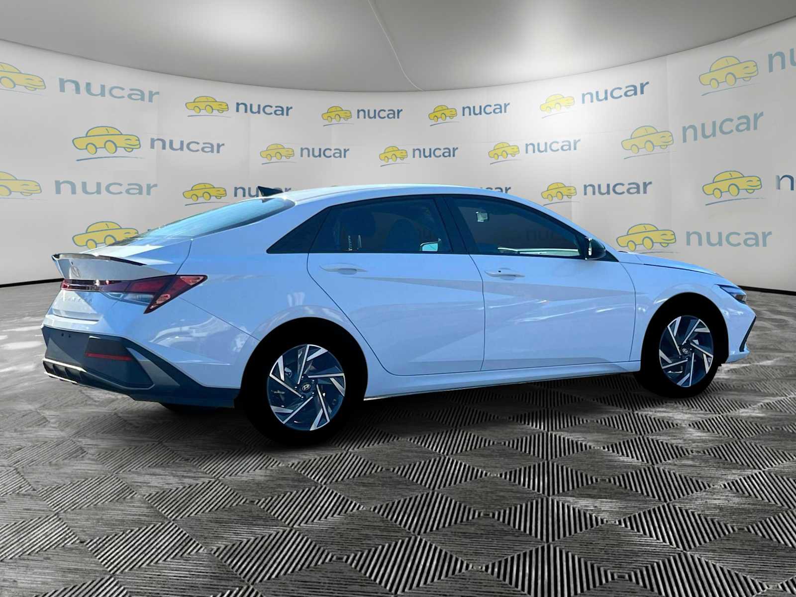 New 2025 Hyundai Elantra Sport image 9