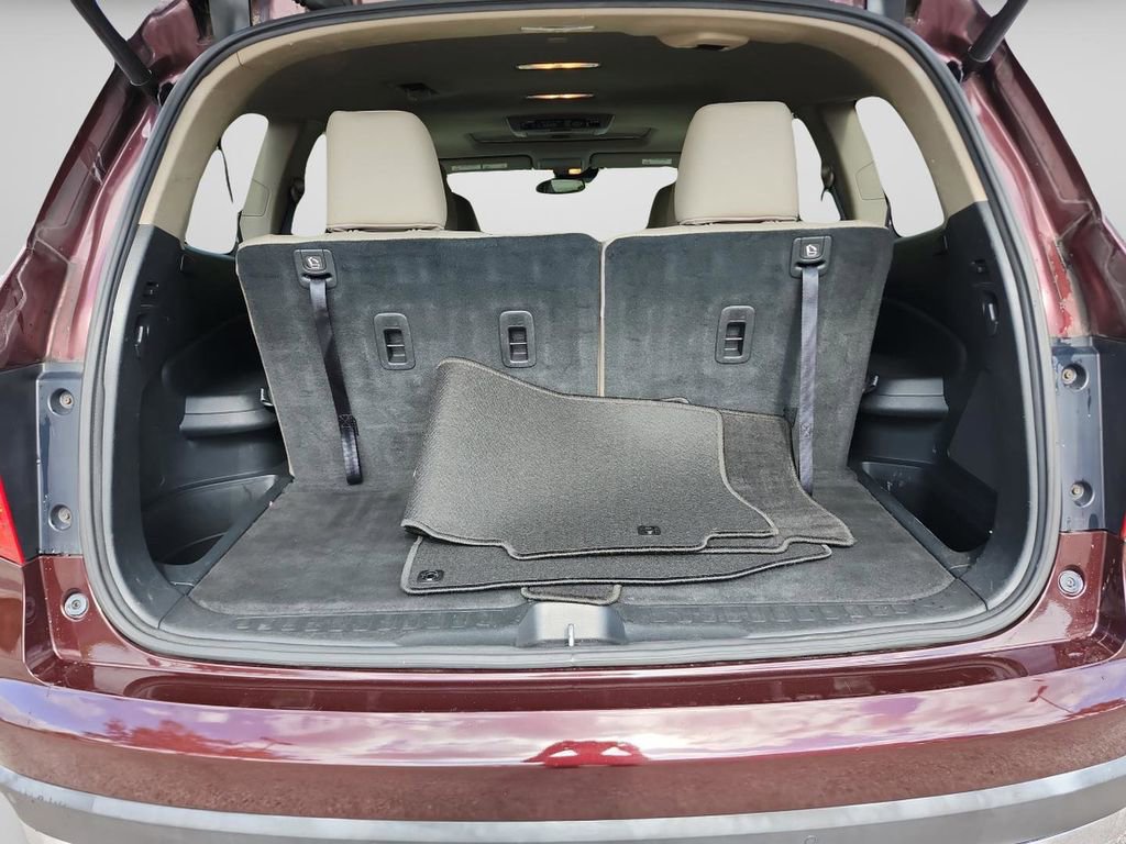 Used 2017 Honda Pilot Touring image 14