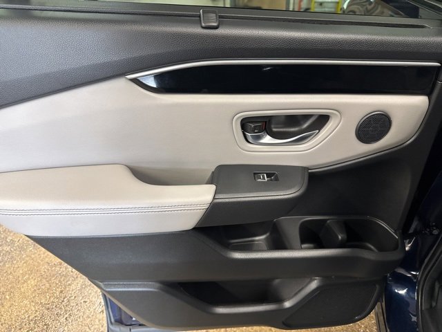 Used 2025 Honda Pilot EX-L image 21