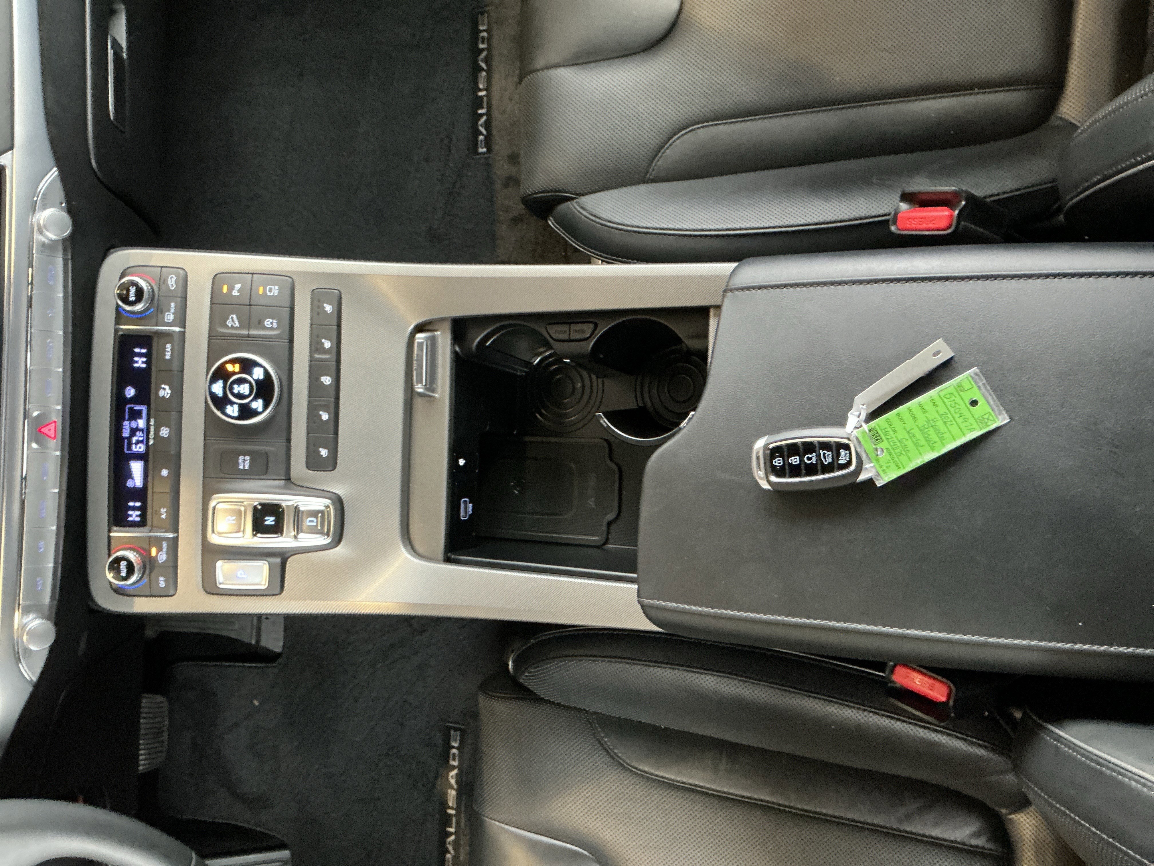 Used 2021 Hyundai Palisade Limited image 11