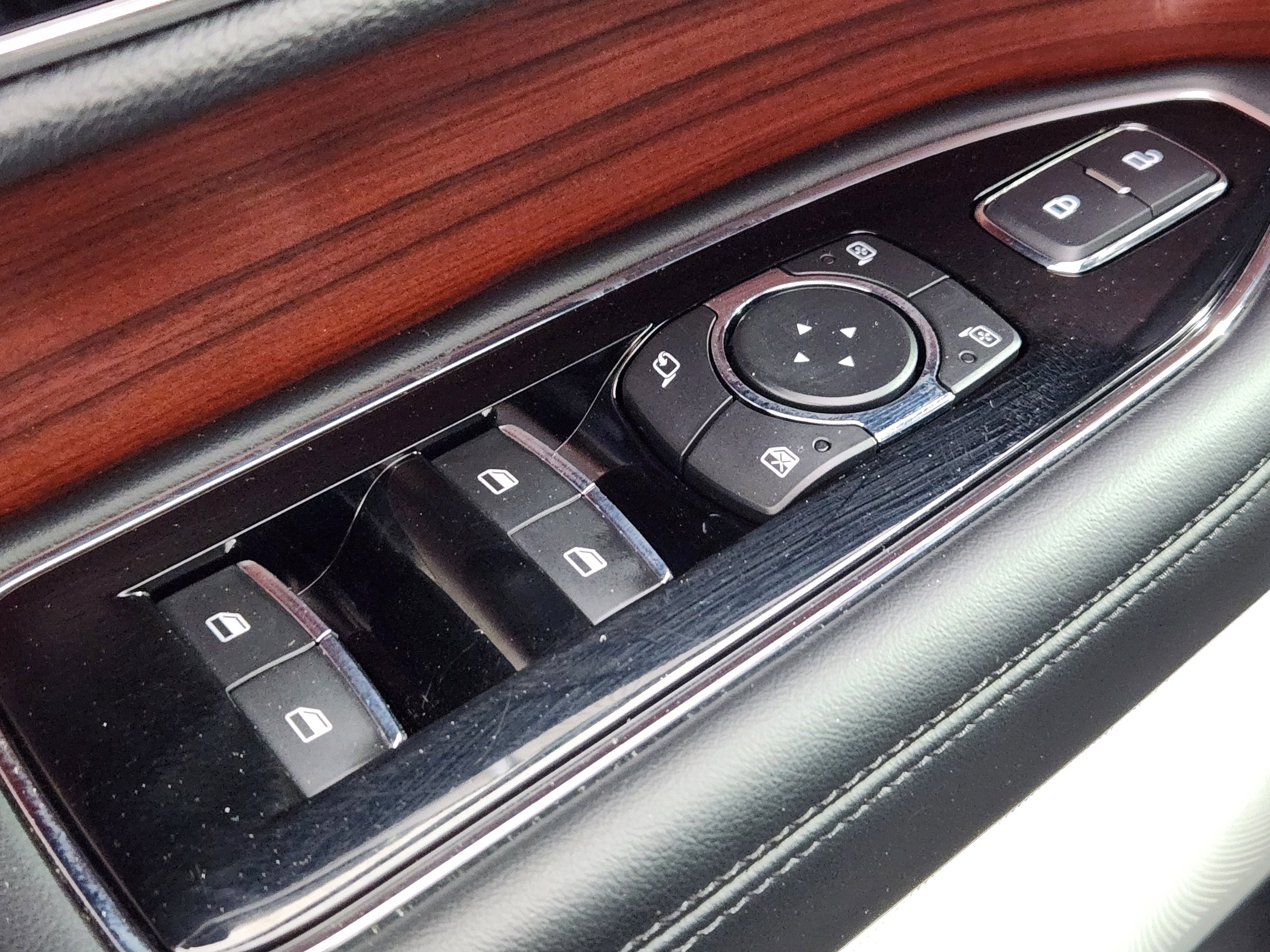 Used 2021 Lincoln Navigator L Reserve image 18