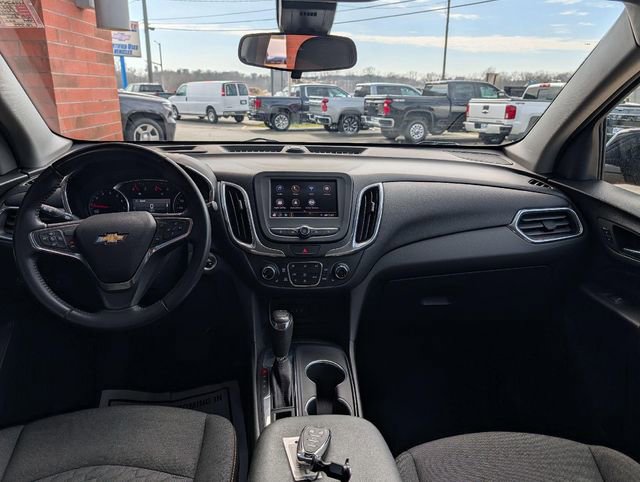 Used 2021 Chevrolet Equinox LT image 23