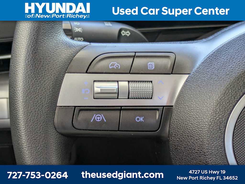 Used 2024 Hyundai Kona SE image 28