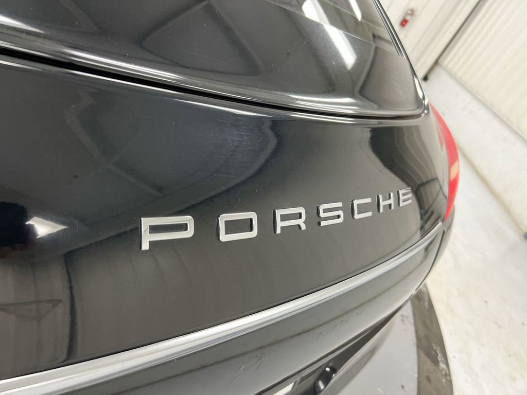 Used 2011 Porsche Panamera 4 AWD/4WD image 25
