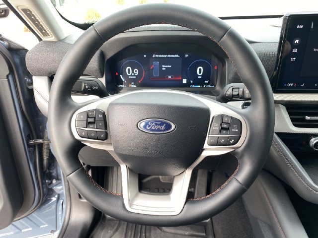 Certified 2025 Ford Explorer Active AWD/4WD image 31