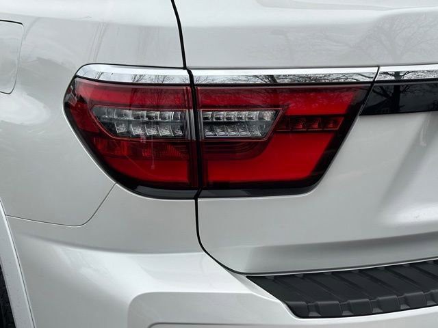 Certified 2024 Nissan Armada SL w/ Captain's Chairs Package image 15