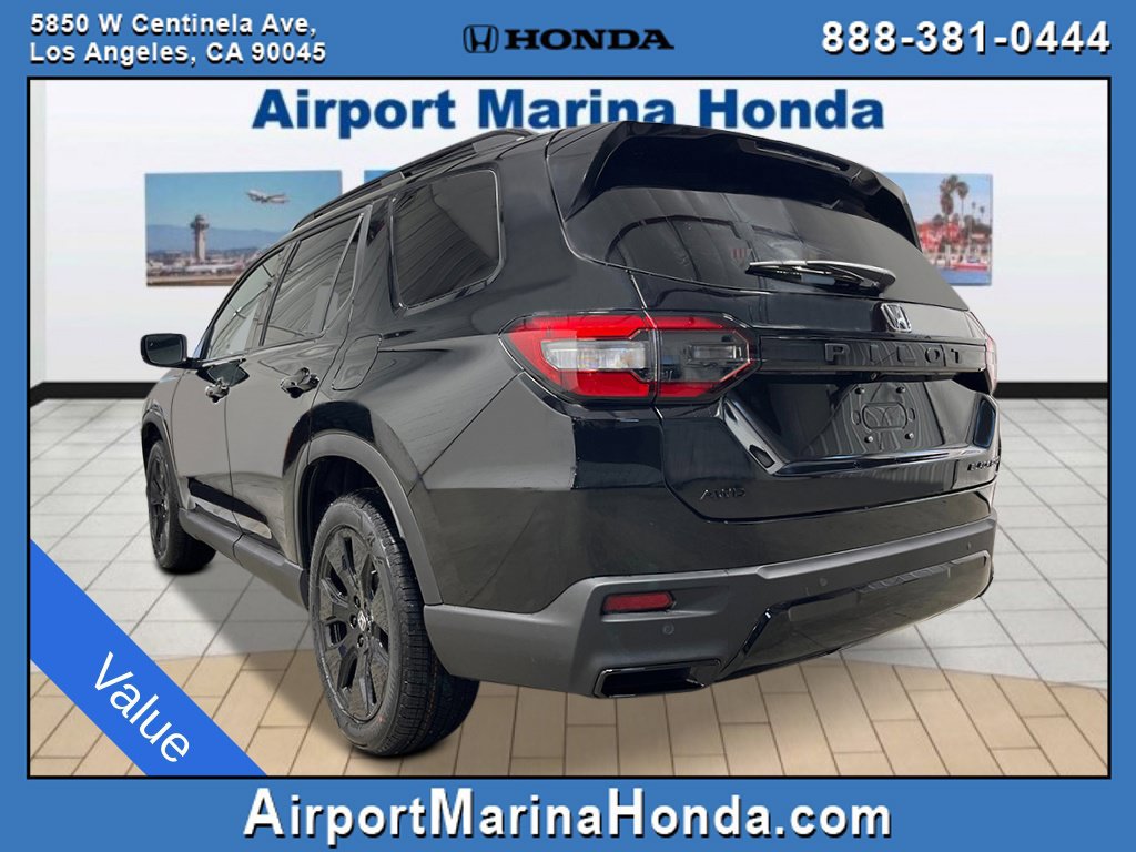 Used 2026 Honda Pilot Black Edition image 3