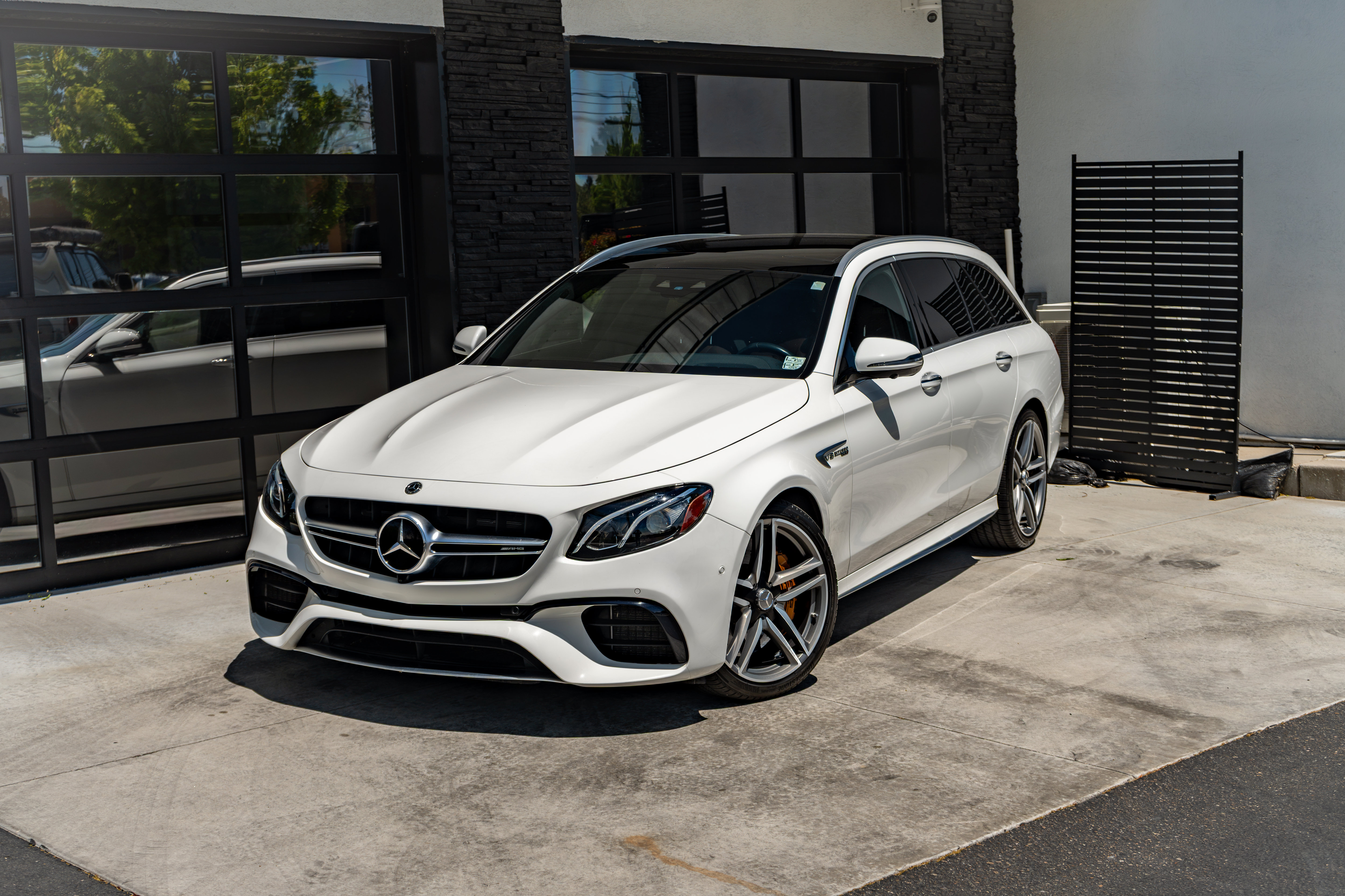Used 2018 Mercedes-Benz E 63 AMG S image 4