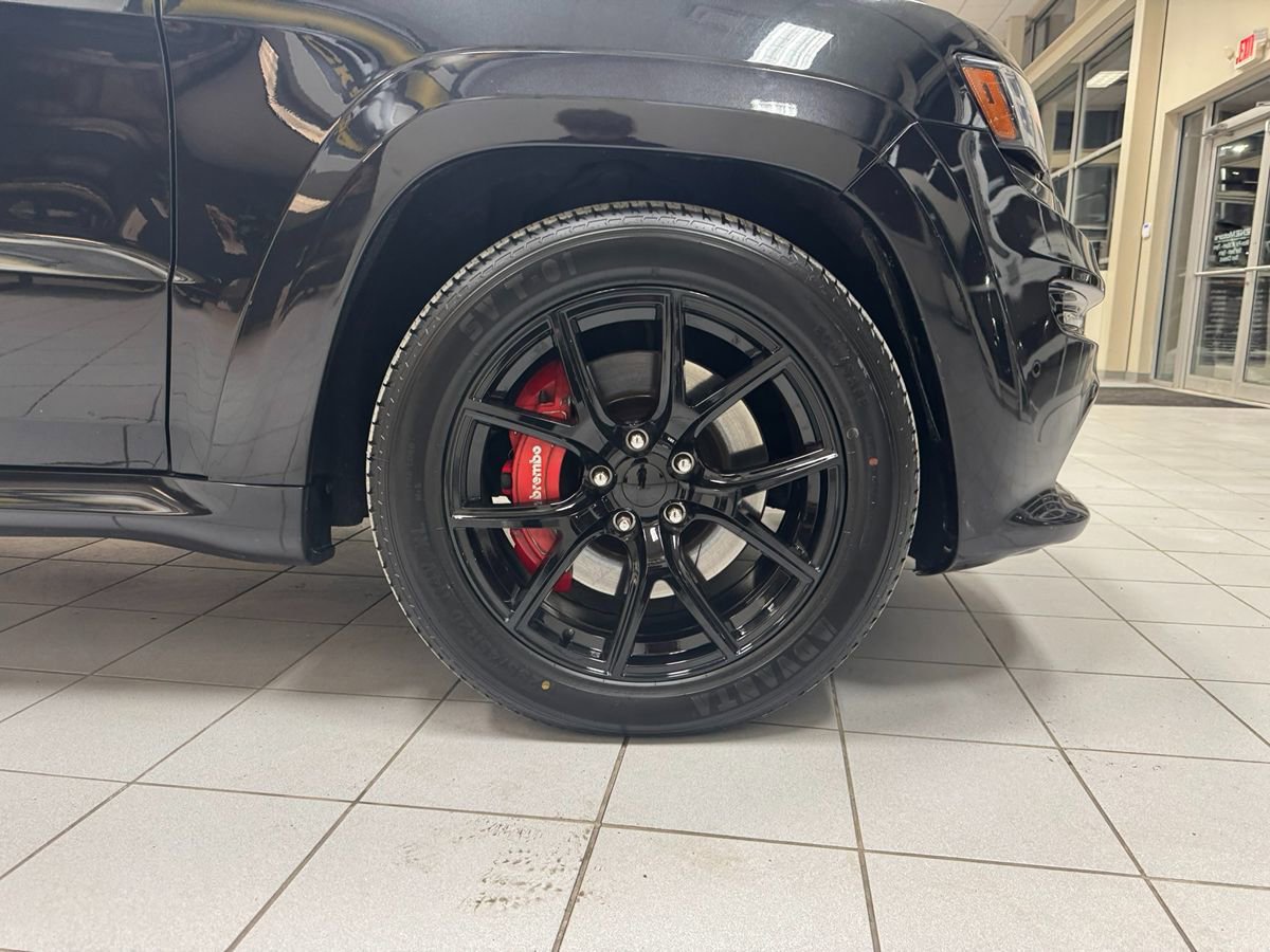 Used 2014 Jeep Grand Cherokee SRT AWD/4WD image 68