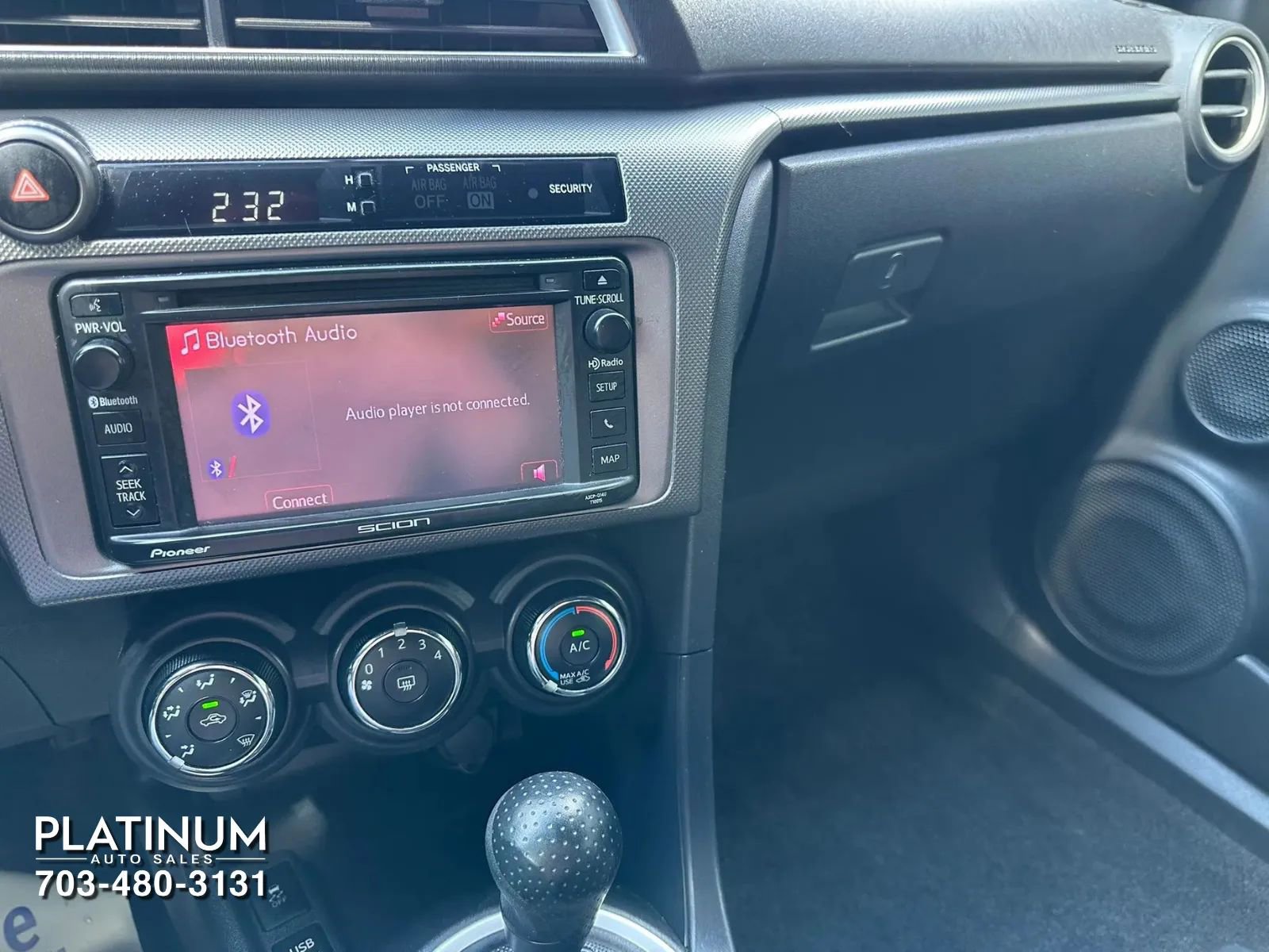 Used 2015 Scion tC image 10