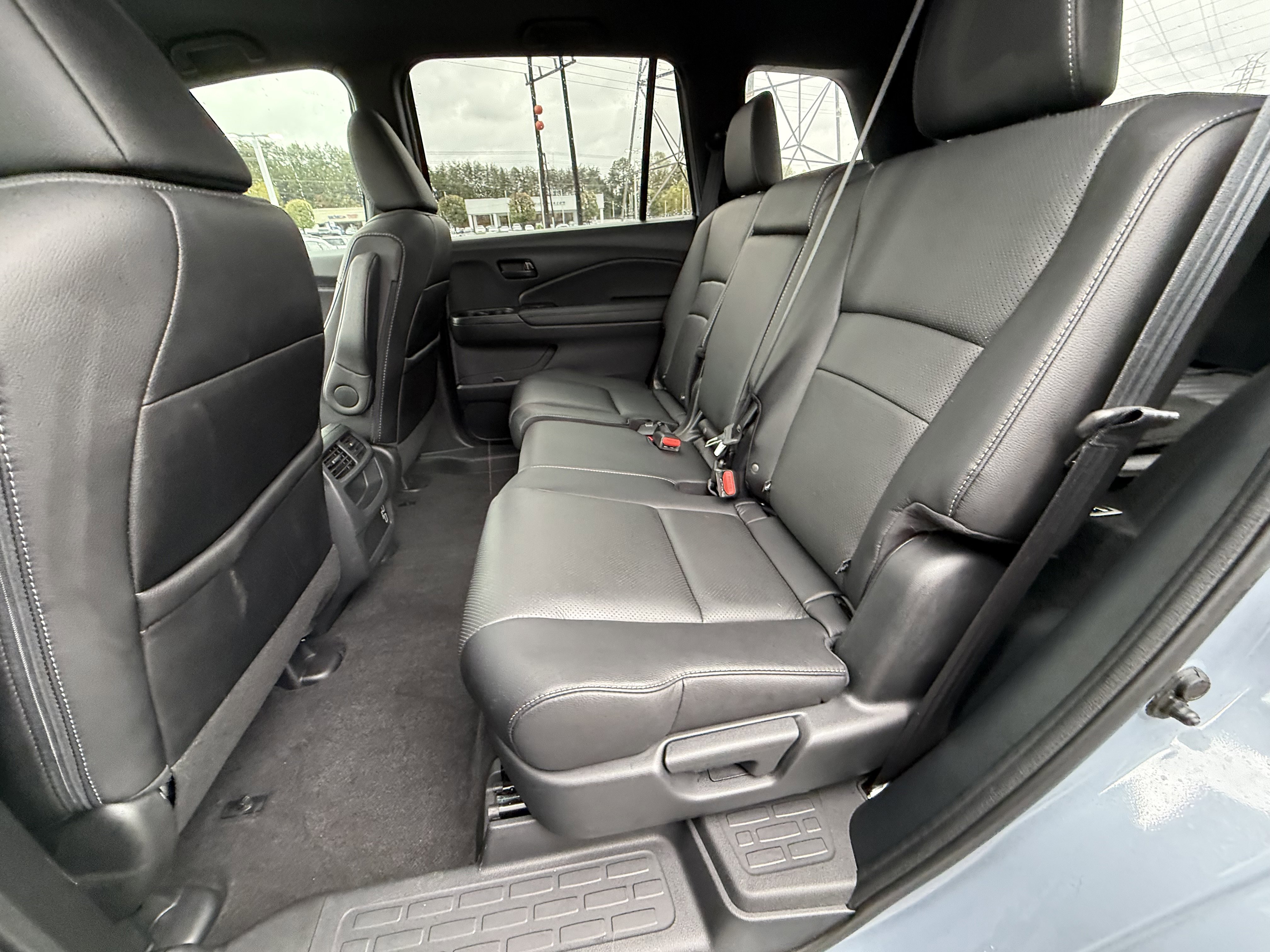 Certified 2023 Honda Passport EX-L image 32