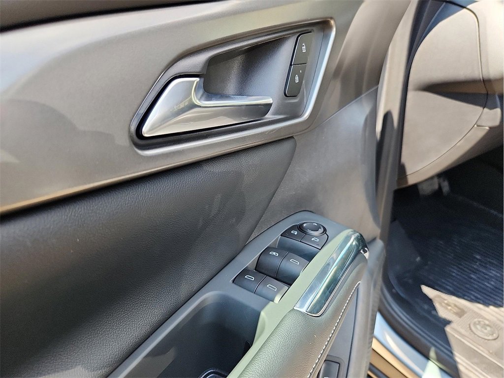 New 2026 Chevrolet Traverse LT w/ LPO, Floor Liner Package image 10