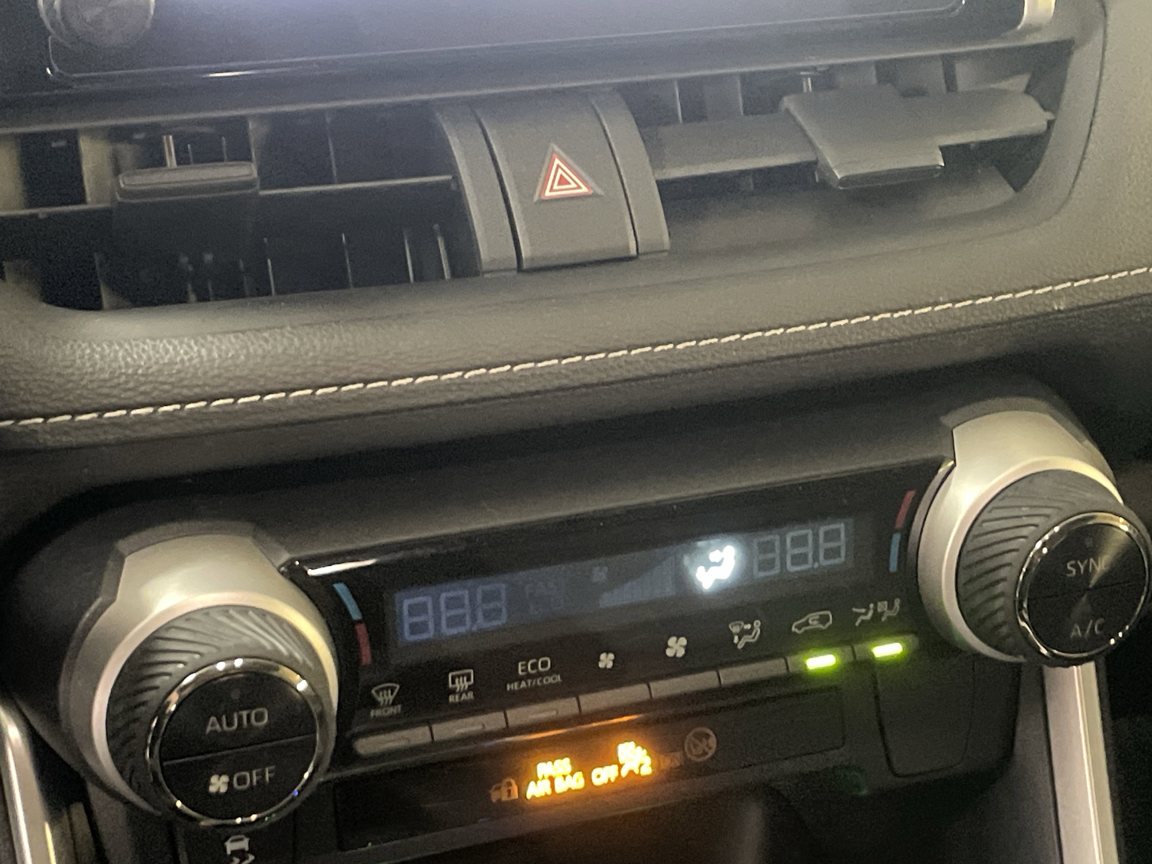 Used 2025 Toyota RAV4 XLE image 24