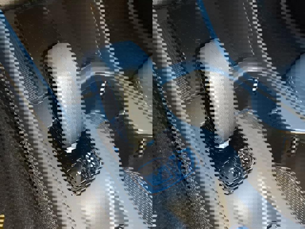 New 2026 Volvo XC40 B5 Core w/ Climate Package image 22