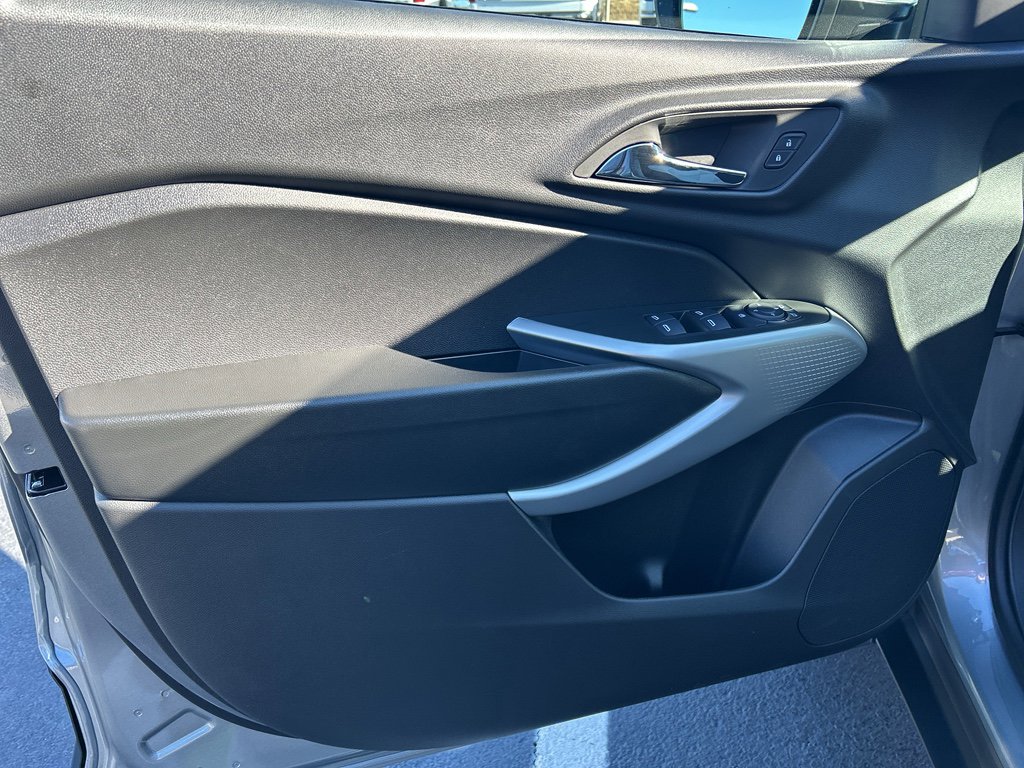 New 2026 Chevrolet Trax LS w/ LS Convenience Package image 26