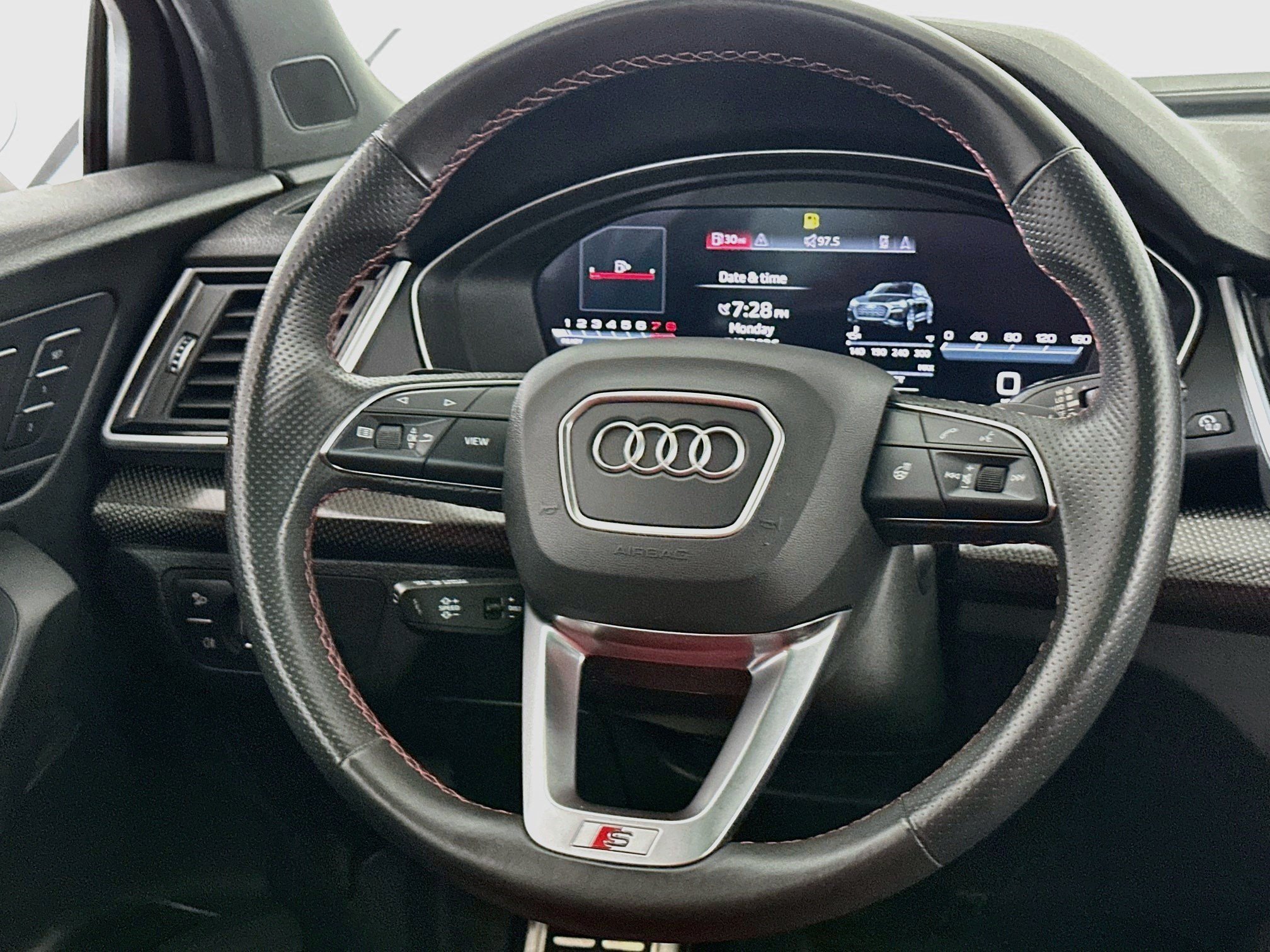 Used 2024 Audi SQ5 Premium Plus w/ Premium Plus Package AWD/4WD image 8