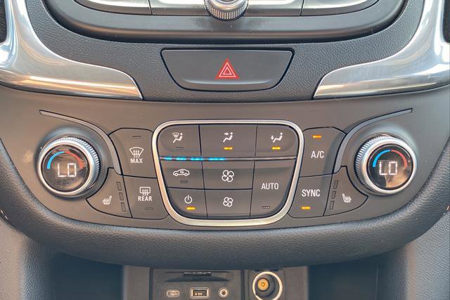 Used 2019 Chevrolet Equinox Premier AWD/4WD image 17