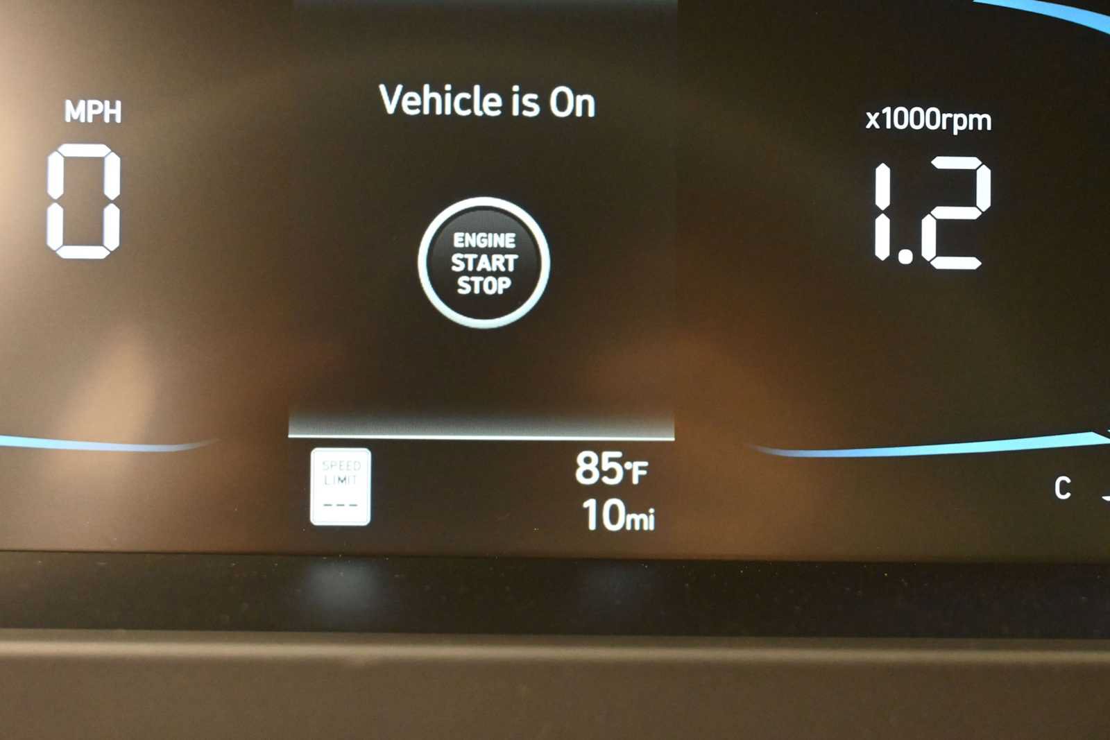 New 2026 Hyundai Elantra Sport FWD image 18