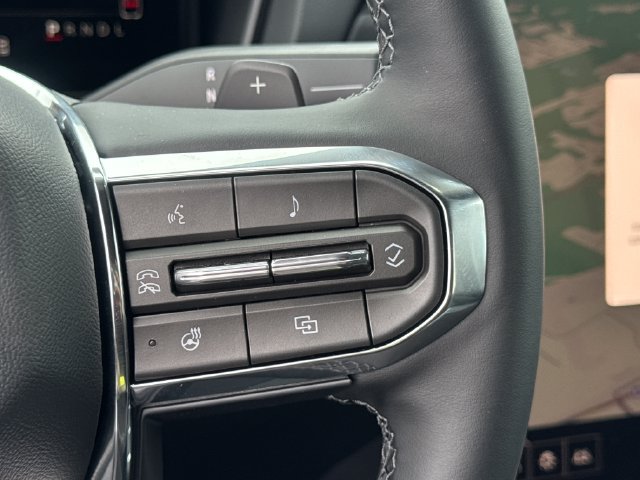 New 2026 GMC Terrain Elevation w/ Technology Package II FWD image 32
