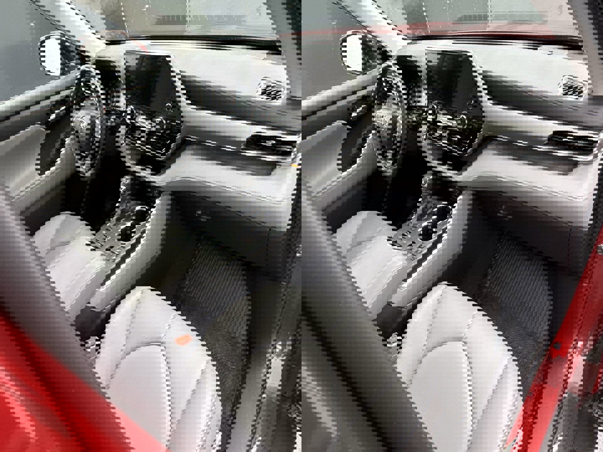 Used 2024 Toyota Highlander XLE image 96