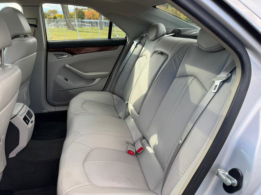 Used 2012 Cadillac CTS Luxury image 10