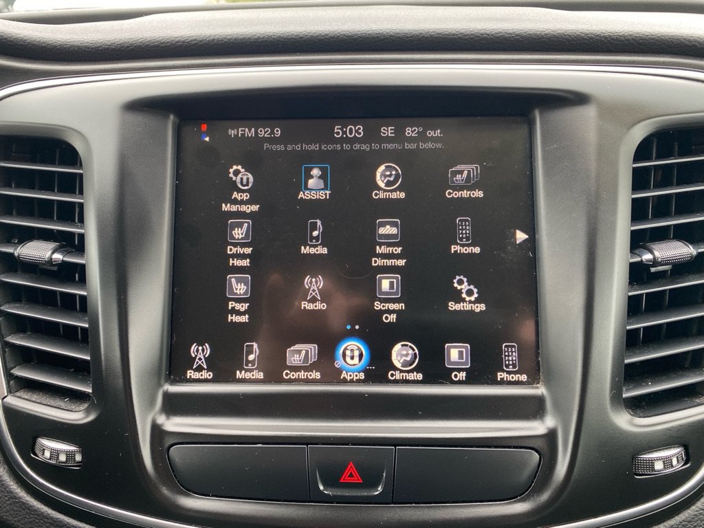 Used 2017 Chrysler 200 Limited Platinum FWD image 18