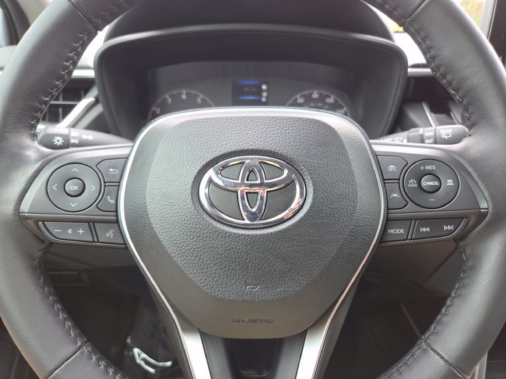 Used 2023 Toyota Corolla Cross LE w/ Moonroof Package AWD/4WD image 32