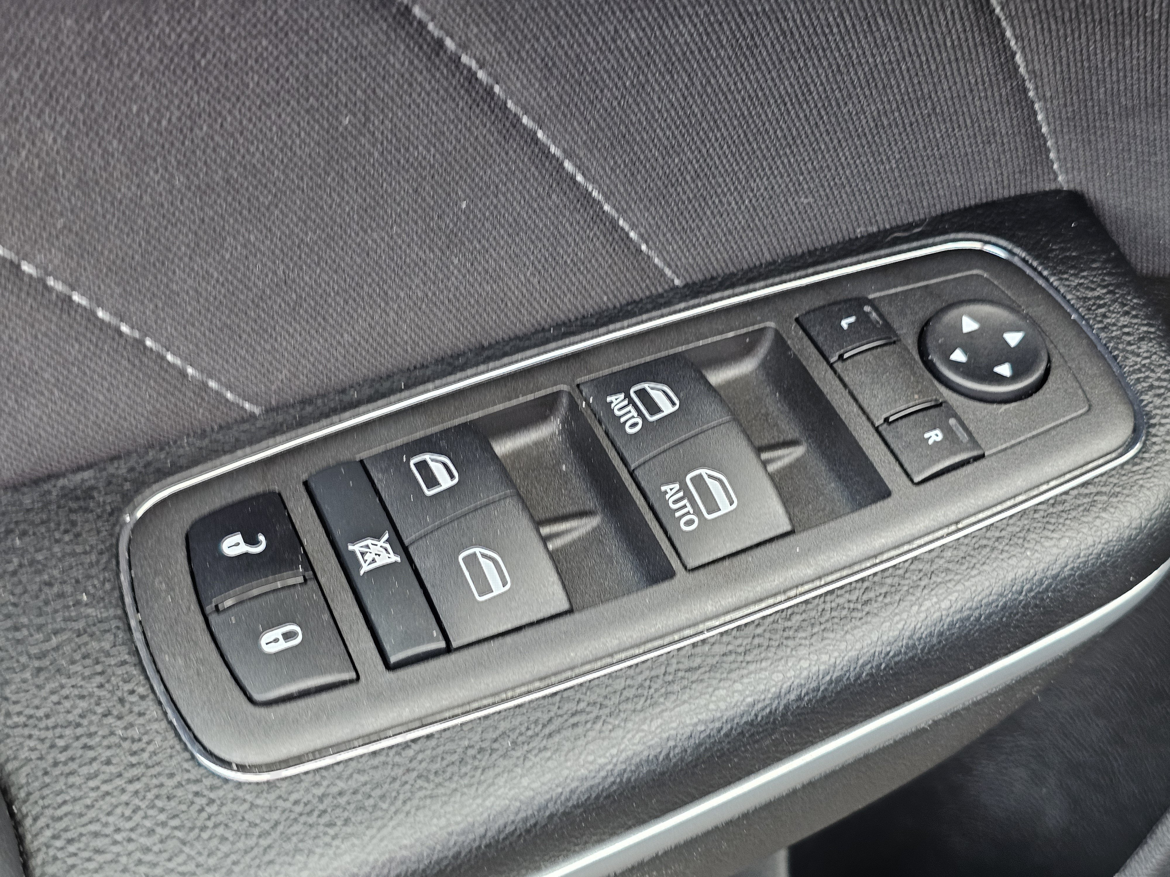 Used 2022 Dodge Charger Scat Pack RWD image 15