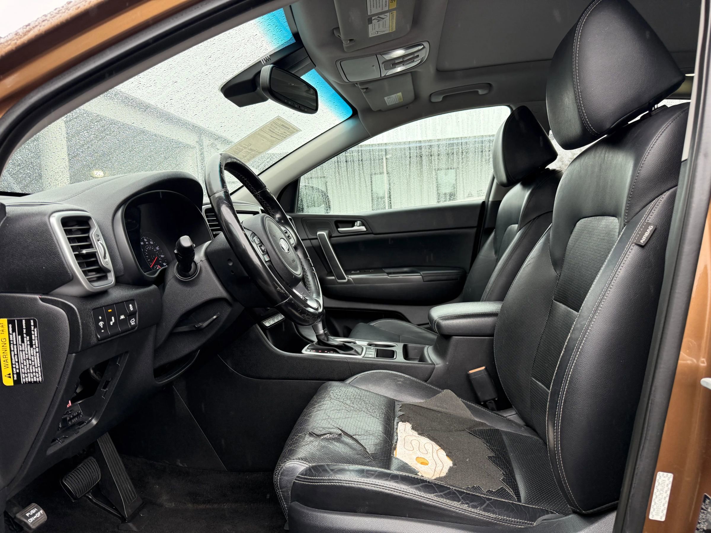 Used 2017 Kia Sportage EX w/ EX Technology Package image 2