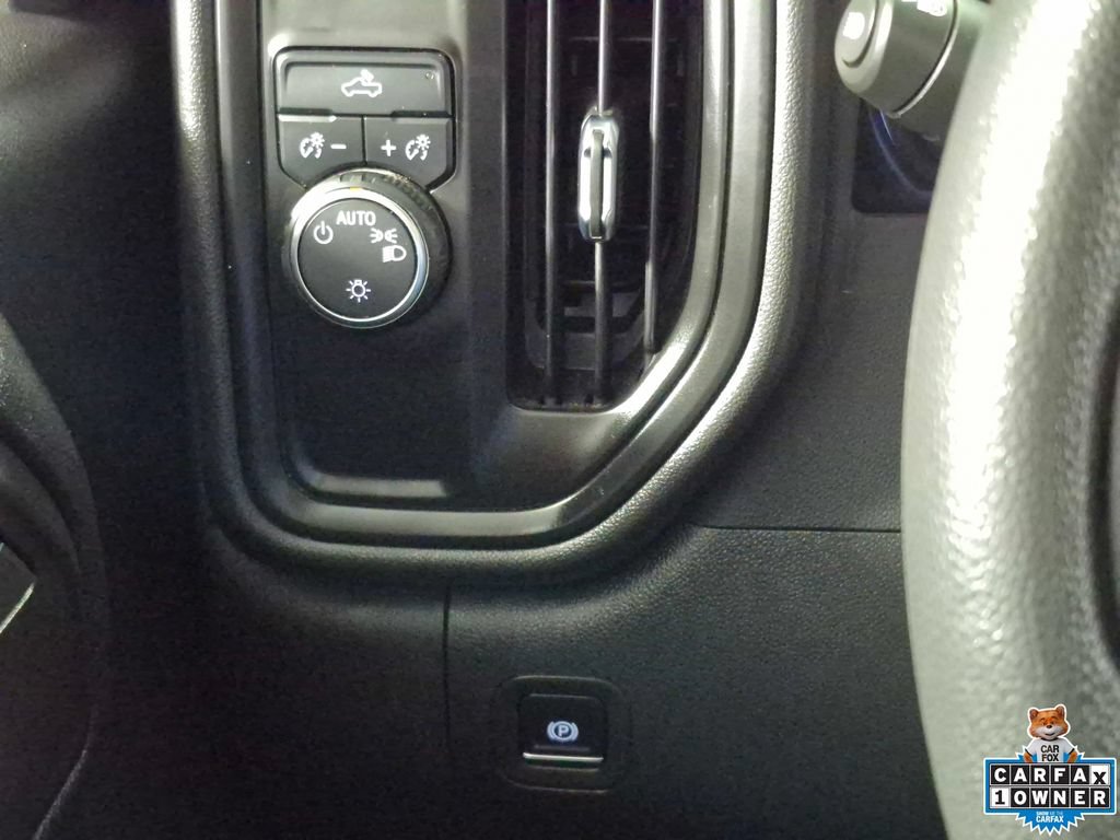 Used 2025 Chevrolet Silverado 1500 W/T RWD image 17