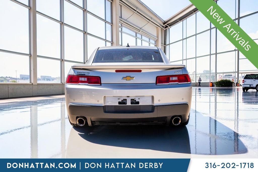 Used 2015 Chevrolet Camaro SS RWD image 22