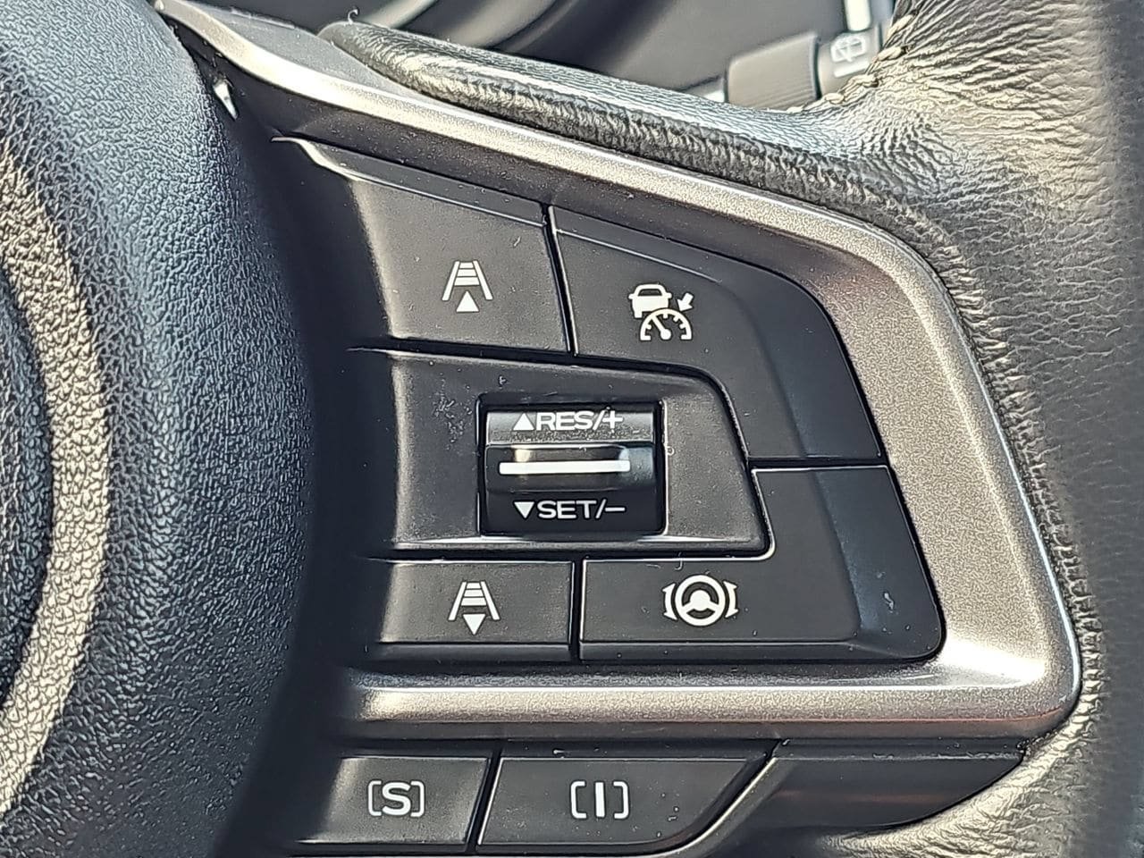 Used 2021 Subaru Forester Premium AWD/4WD image 23