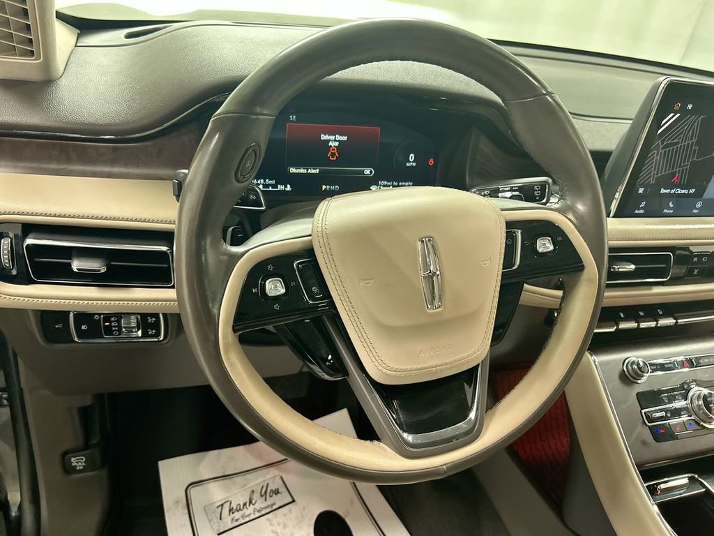 Used 2023 Lincoln Aviator Reserve w/ Equipment Group 201A image 4