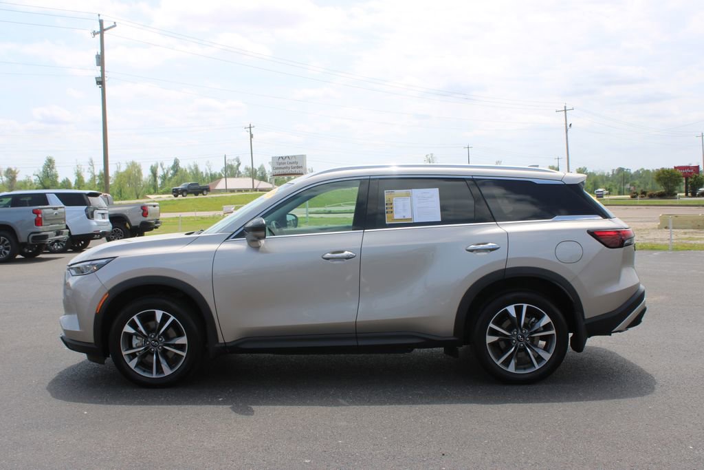 Used 2025 INFINITI QX60 Luxe AWD/4WD image 6