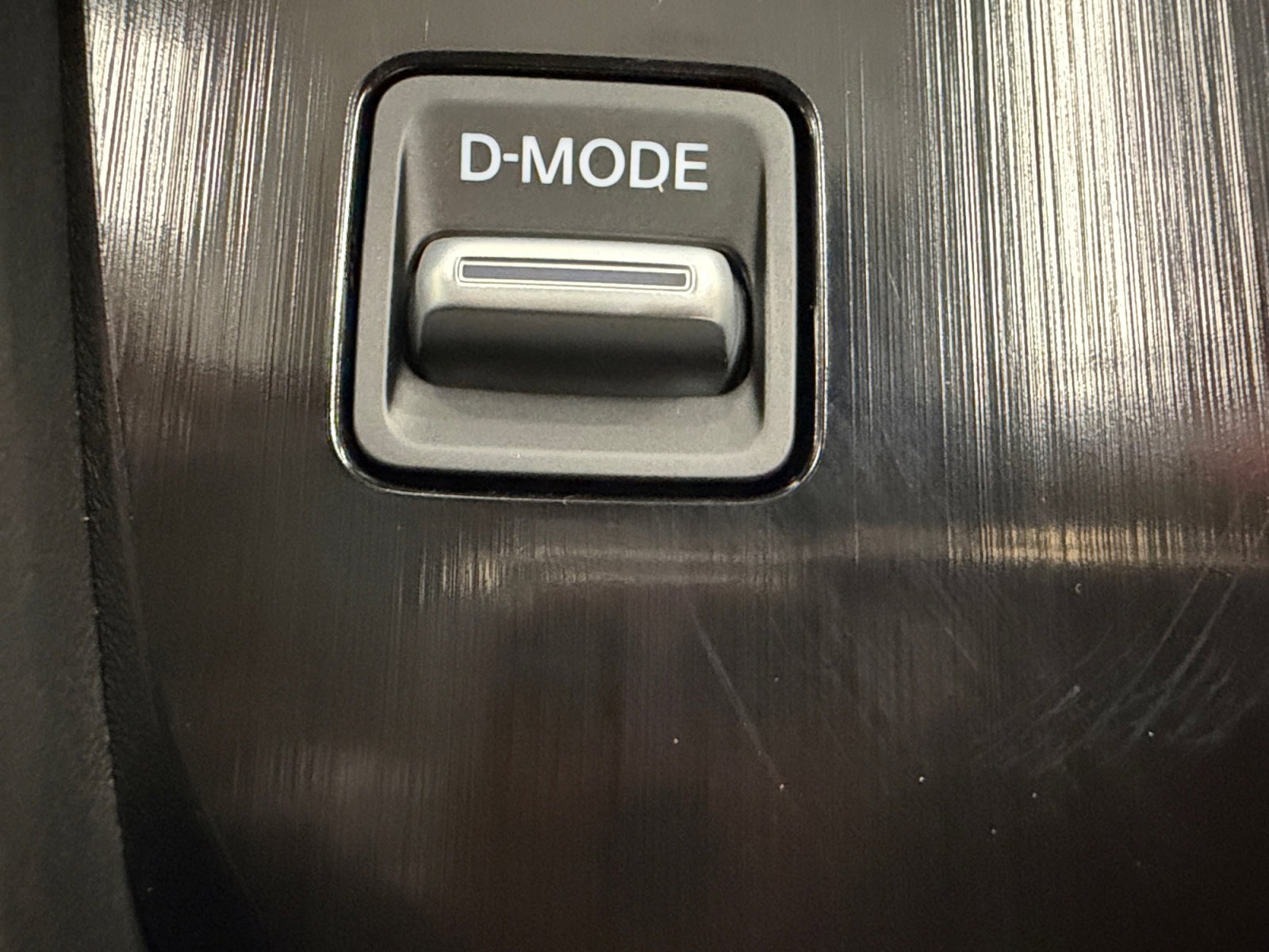 Used 2025 Nissan Rogue SV w/ SV Premium Package image 42