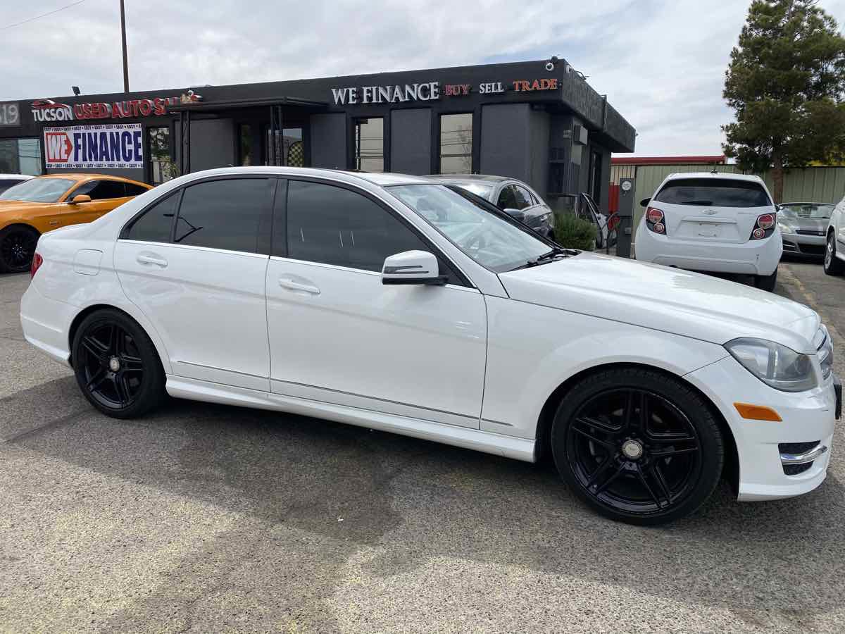 Used 2013 Mercedes-Benz C 250 Luxury image 5