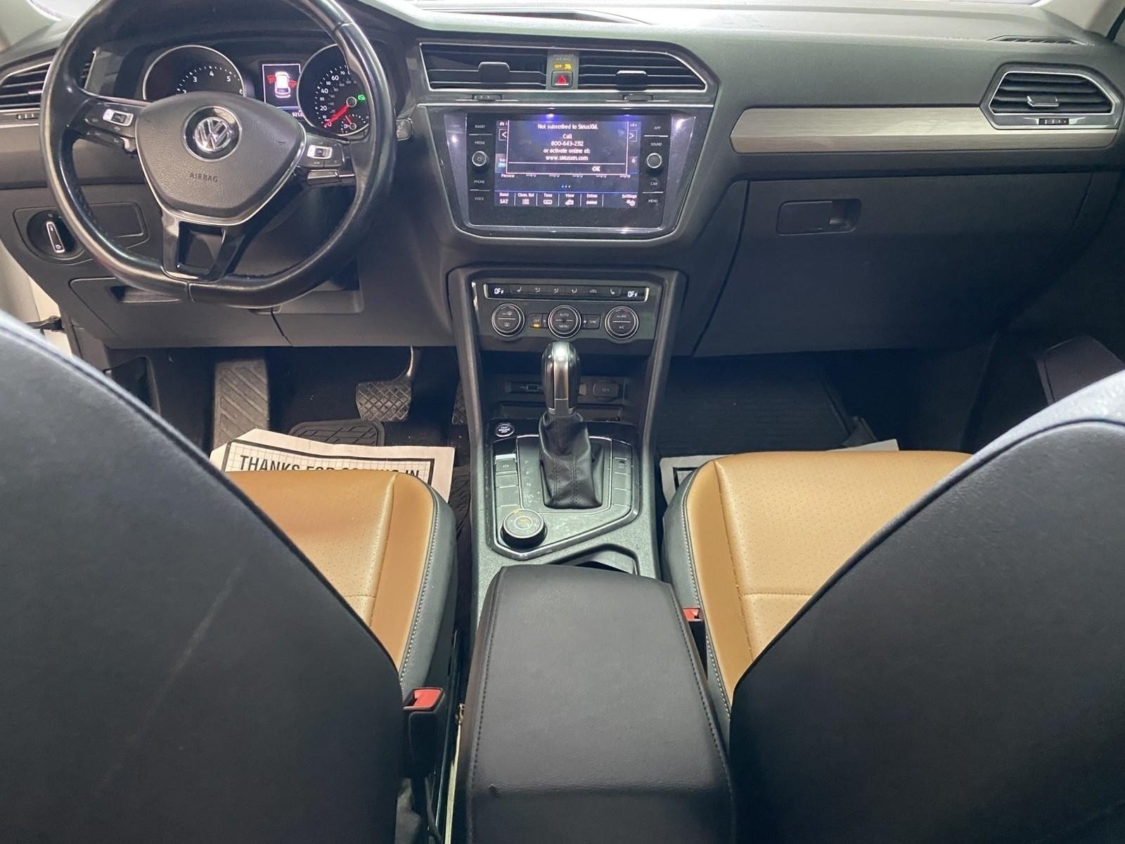Used 2019 Volkswagen Tiguan SE w/ Panoramic Sunroof Package AWD/4WD image 13