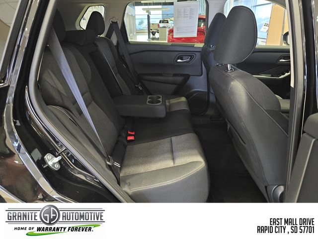 Used 2026 Nissan Rogue SV AWD/4WD image 35
