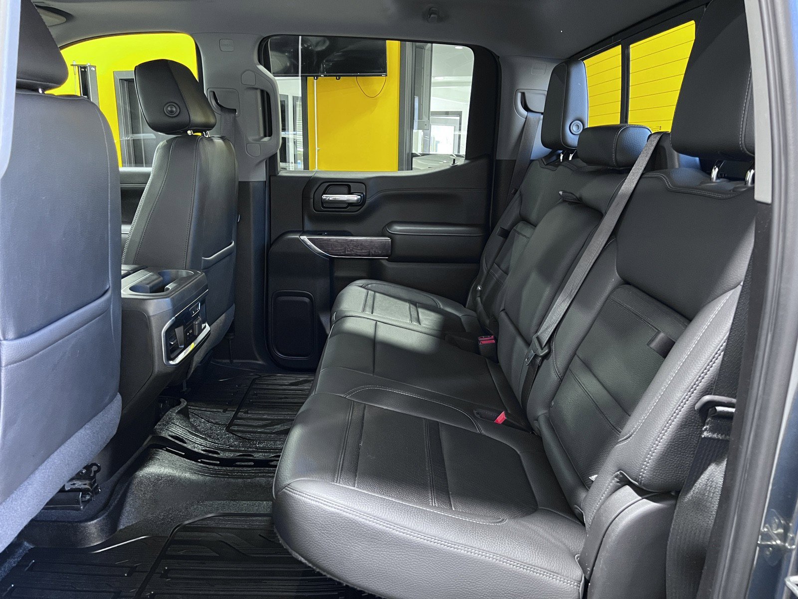 Used 2019 GMC Sierra 1500 Denali w/ Denali Ultimate Package AWD/4WD image 19