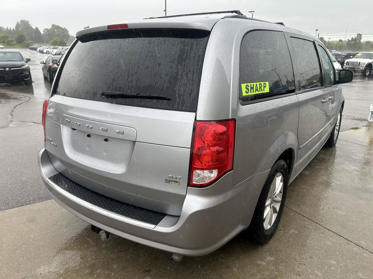 Used 2014 Dodge Grand Caravan SXT FWD image 5