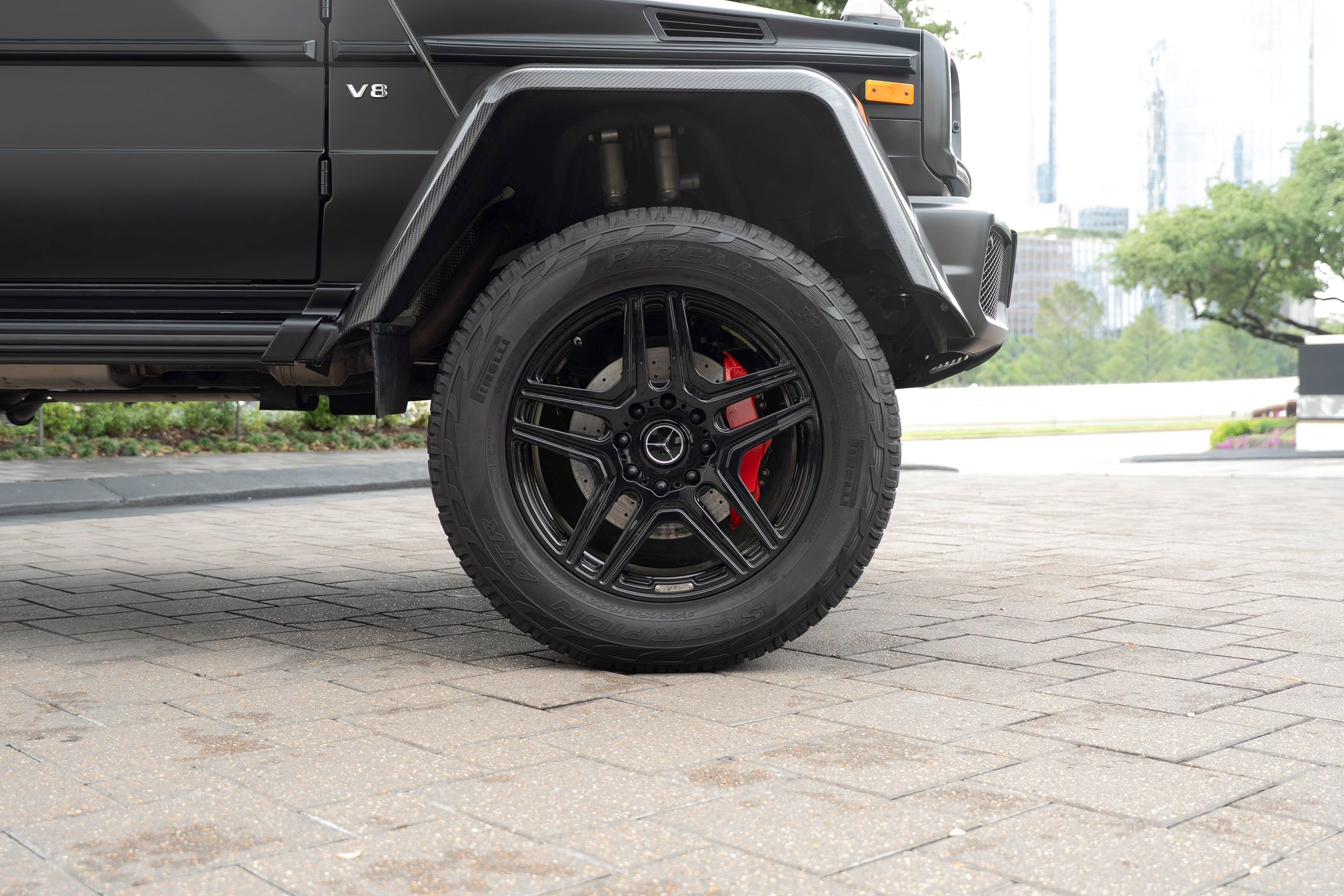 Used 2017 Mercedes-Benz G 550 Squared image 6