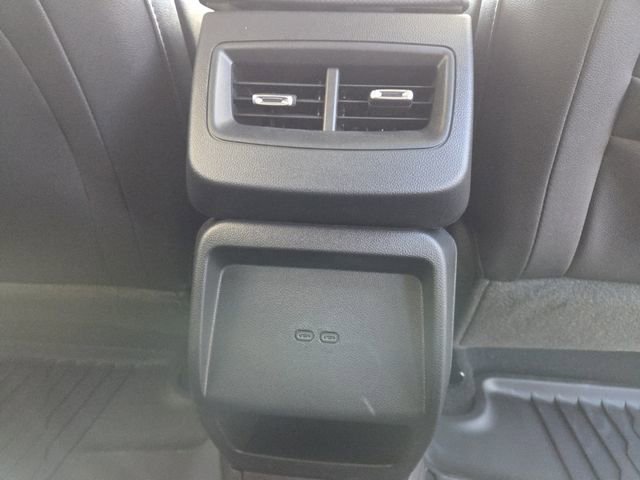 New 2026 Chevrolet Equinox EV LT image 13