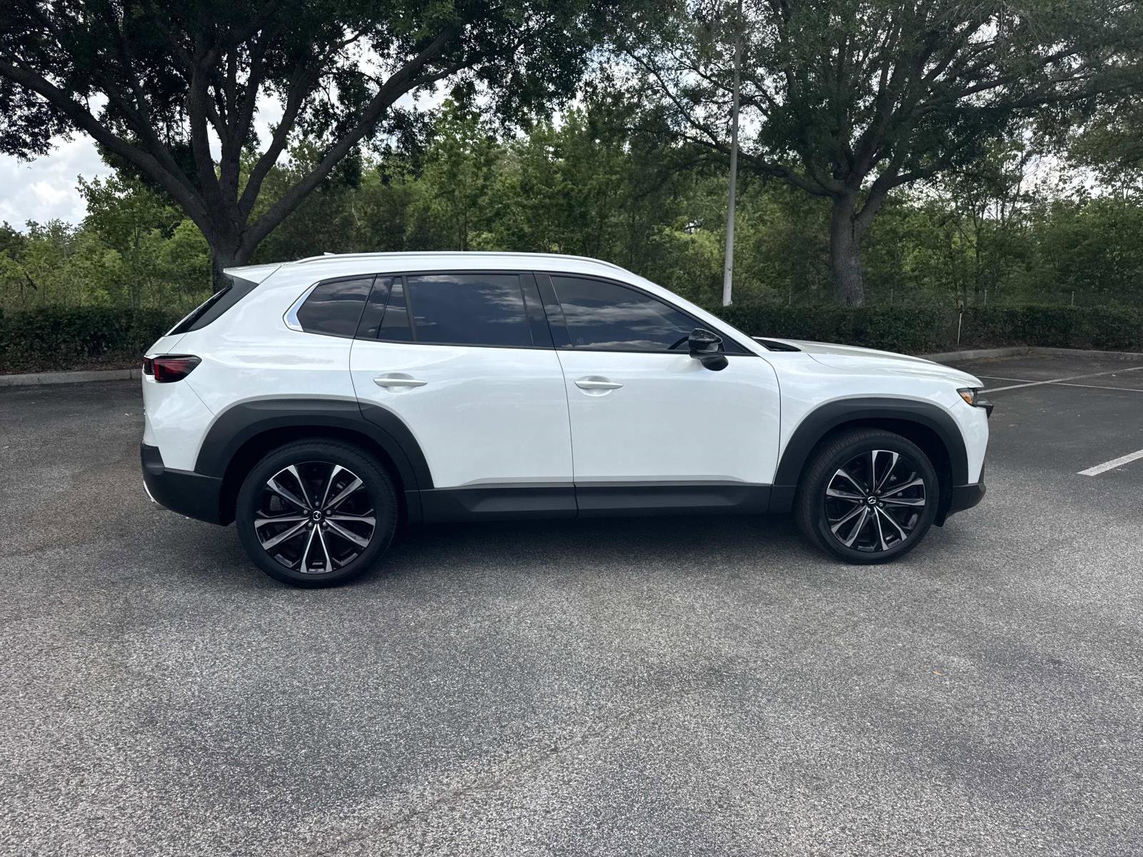 Used 2025 MAZDA CX-50 AWD 2.5 Turbo w/ Premium Pkg image 3