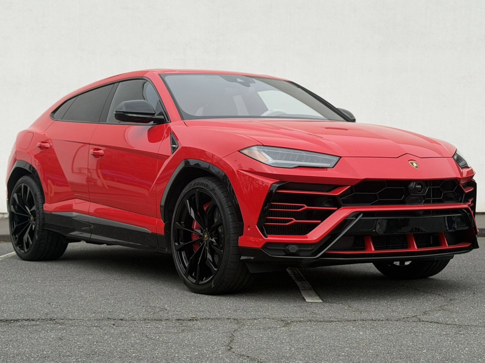 Used 2020 Lamborghini Urus image 23