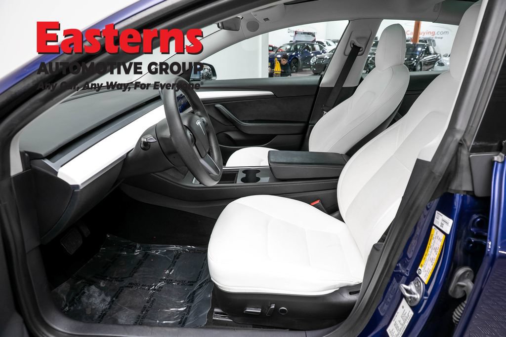 Used 2023 Tesla Model 3 Standard Range RWD image 14