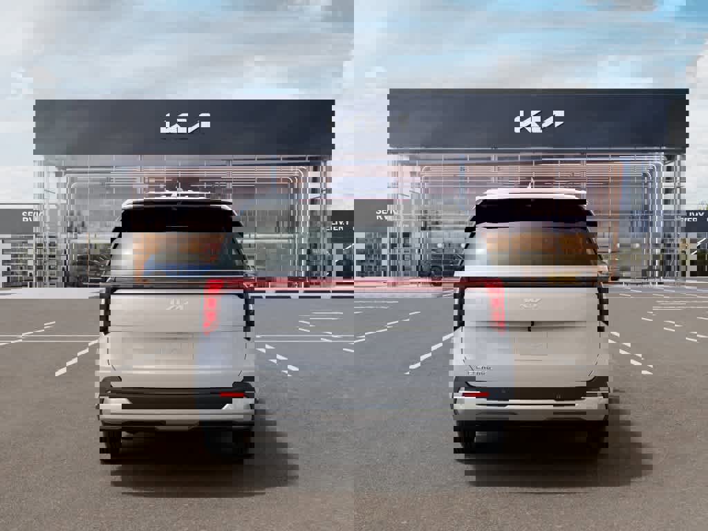 New 2026 Kia Carnival LX image 5