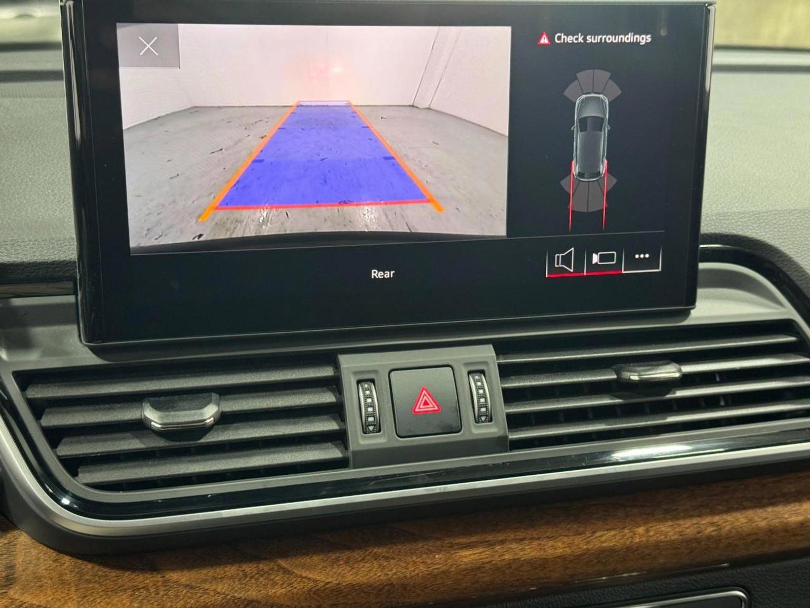 Used 2023 Audi Q5 2.0T Premium image 33