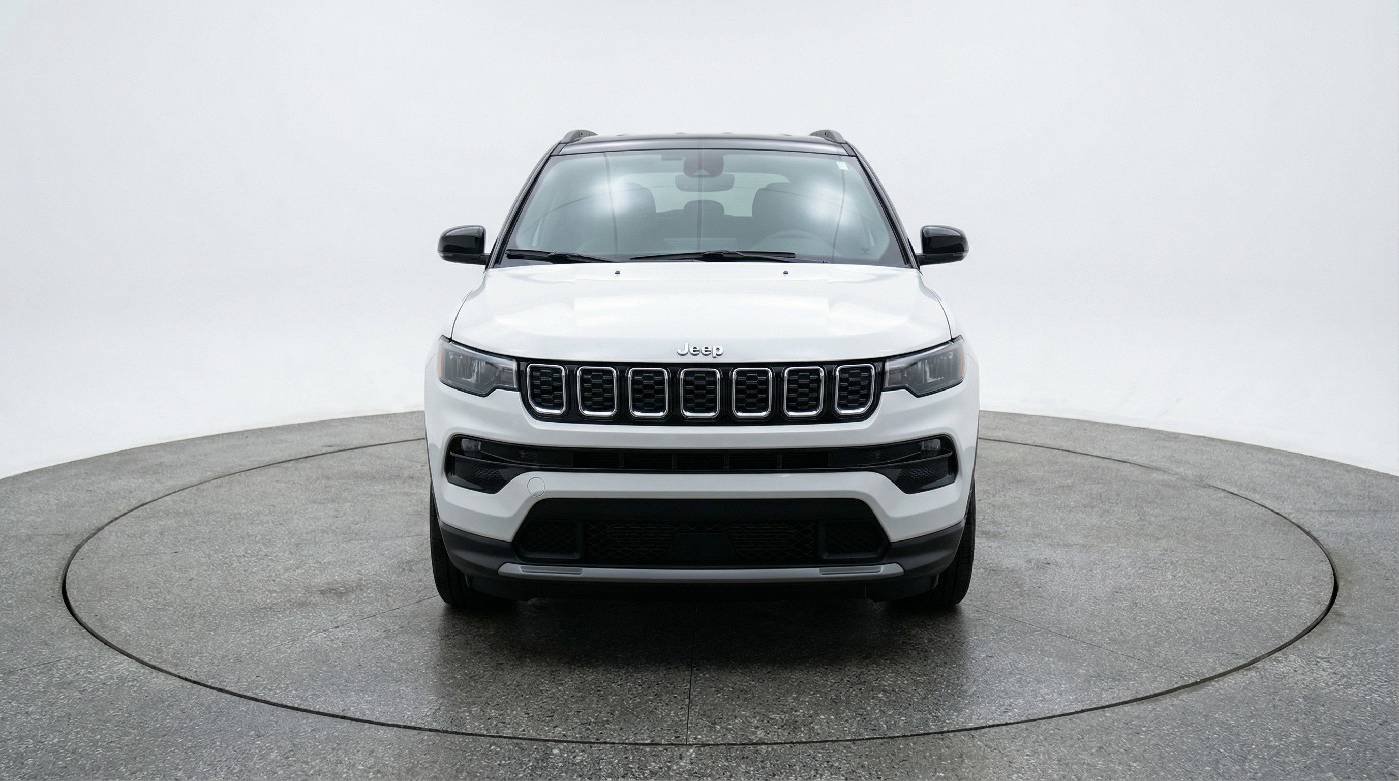 Used 2025 Jeep Compass Limited AWD/4WD image 2